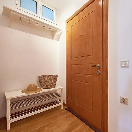 Apartment1850